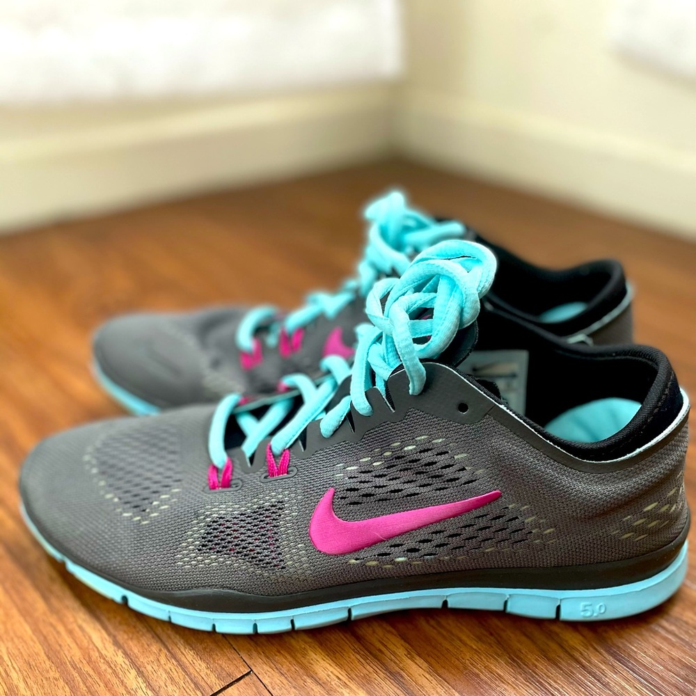 Nike Free Athletic Shoes